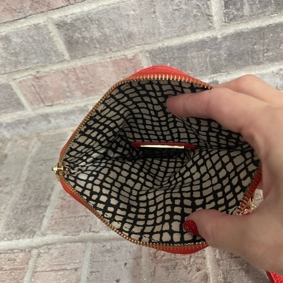 Wristlet - Picture 6 of 8